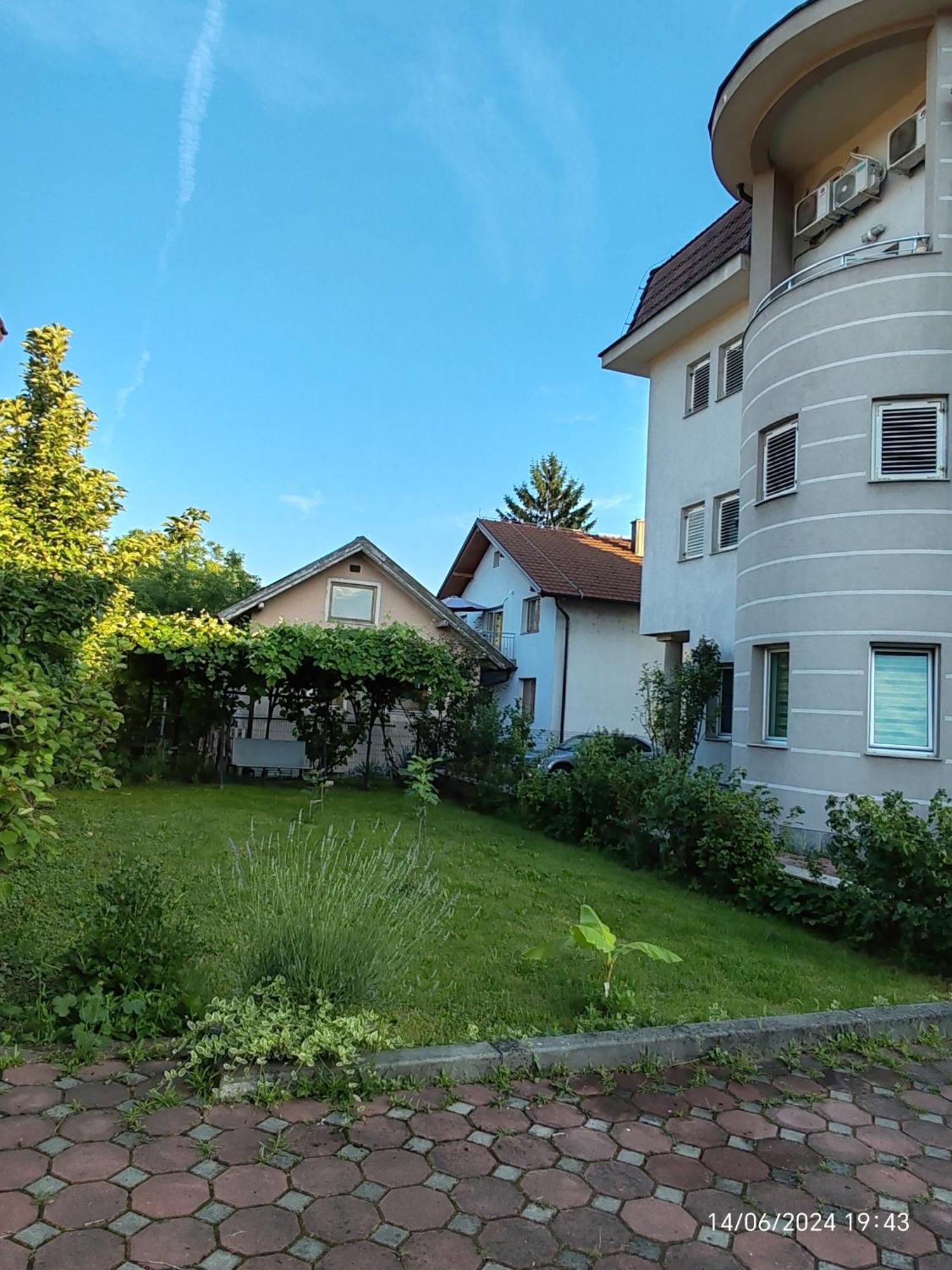 Guesthouse Jelic Teslić Zewnętrze zdjęcie